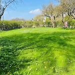 Nyaraló Mrak'sche Kommune *