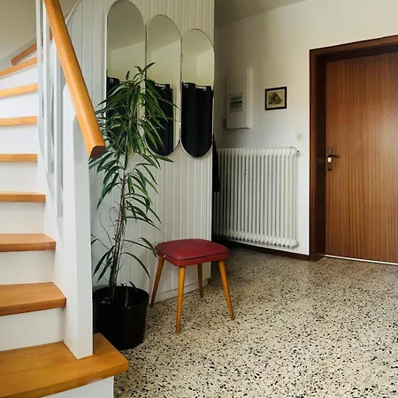 Mrak'sche Kommune Casa de Férias